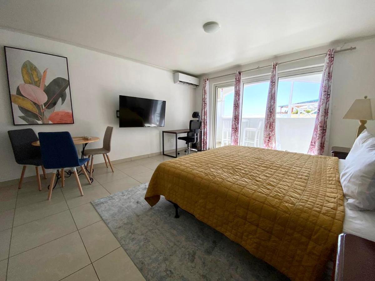 Maho Beach House - Studio - Beach Access Buitenkant foto
